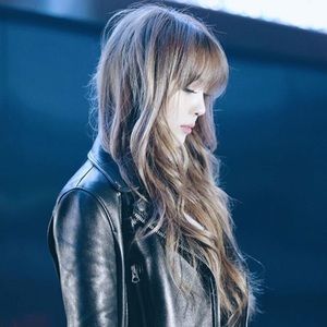 Meet your Posher, Yuer